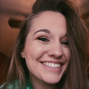 Meet your Posher, Kendall